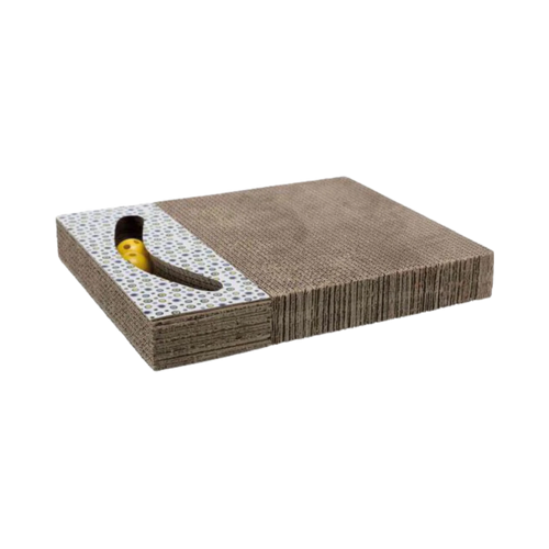 SCRATCHING CARDBOARD WITH TOYS