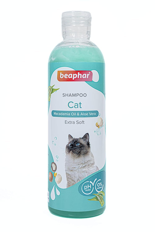 BEAPHAR MACADAMIA OIL & ALOE VERA CAT SHAMPOO